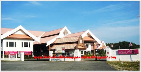 Big batik shop sobre noor arfa craft complex. MELAWAT KE KOMPLEKS KRAF NOOR ARFA (NACC) | Berbaloi di ...
