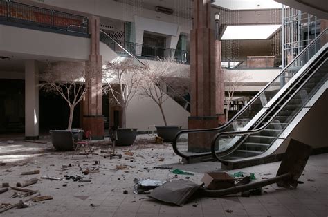 6 Before And After Transformations Of Dead Shopping Malls That Were