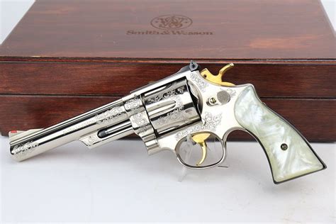 Beautiful Engraved Smith And Wesson Model 29 2 Revolver Legacy