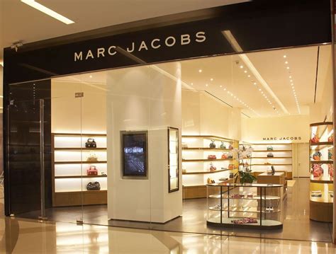 Marc Jacobs Collection Store In Bangkok Thailand Urban Chic Fashion