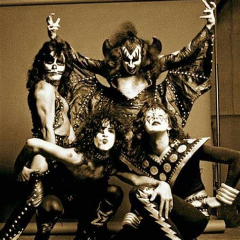 Pin By Larry Underhill On Kiss Kiss Rock Bands Kiss Band Vintage Kiss