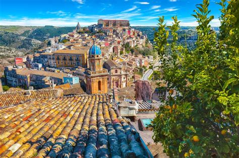 Cosa Vedere in Sicilia Orientale e Occidentale Guida Arché Travel