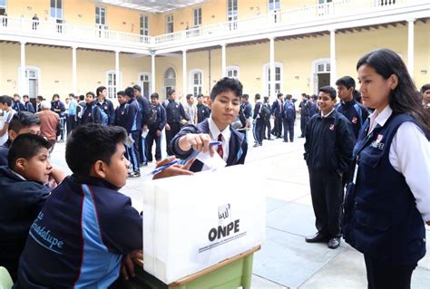 Onpe Capacita Para Elección De Municipio Escolar Con Divertivoto