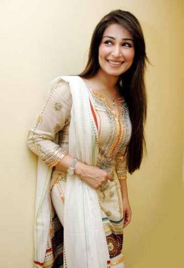 Hot Pakistani Film Actress Sexy Acted Reema Khan Celebrity Photos Funmaza