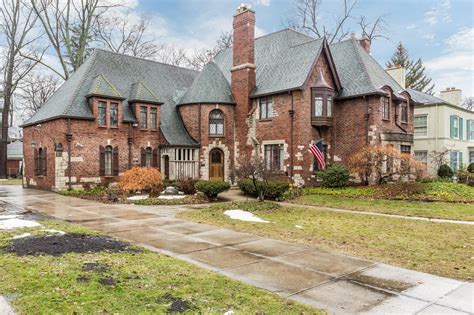 For 625k A Grand Sherwood Forest Home With A Speakeasy Style Basement