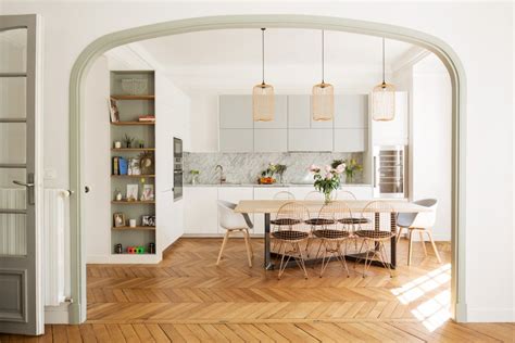 Cuisine dans un appartement haussmannien. "Haussmannien contemporain" 85m² Ternes | Appartement chic, Décoration salle à manger, Cuisine ...