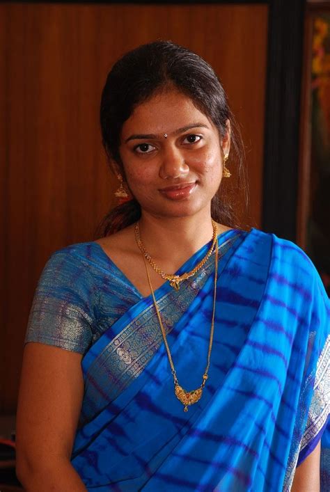 Pin By Kalai Priya On Hot Sarees Indian Natural Beauty Tamil Girls Indian Beauty Saree