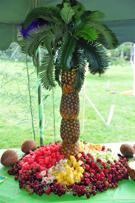 How To Create A Stunning Pineapple Palm Tree Tropical Fruit Display