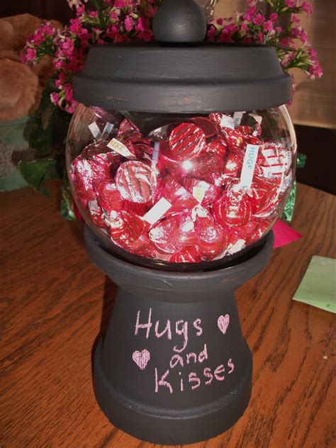 confections of a readoholic mom pinterest projects diy candy container