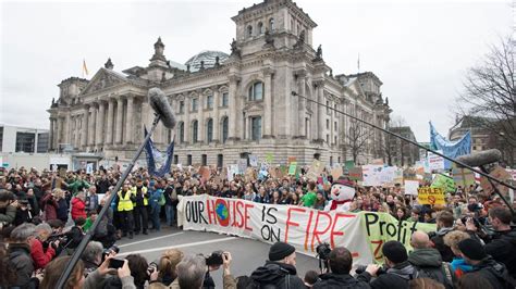 Kampf Gegen Den Klimawandel Wie Politisch Ist Die Jugend Heute Deutschlandfunkde