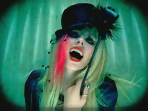 Hot Music Video Avril Lavigne Photo 33885741 Fanpop
