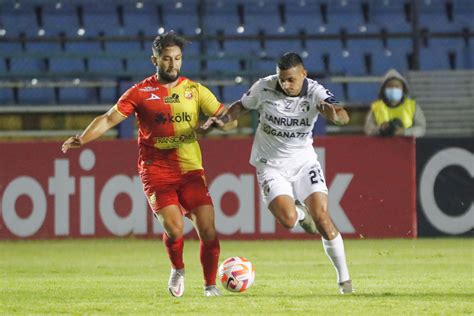 herediano rally to beat comunicaciones and capture group c