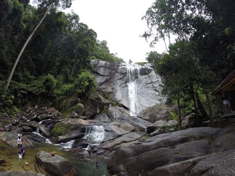 Chasing The Best Waterfalls In Langkawi