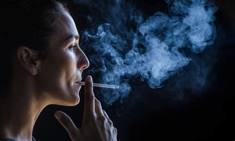 Rauchen Lässt Das Gehirn Schrumpfen Mögliche Ursache Für Zusammenhang