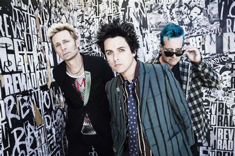 Green Day Revolution Radio Billie Joe Armstrong Green Day Songs