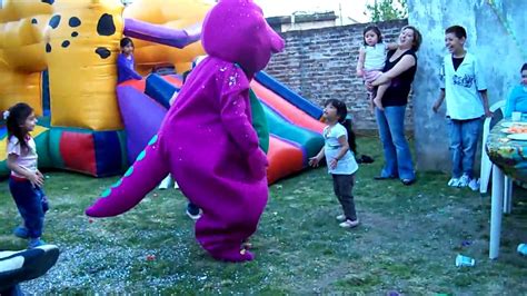 Barney Y Sus Amigos Detras De La Pantalla Youtube