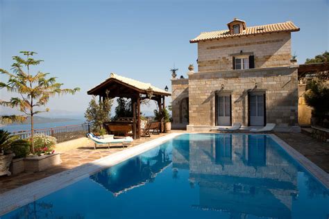 Luxury Traditional Villa With Great View And Private Pool Near Lefkas