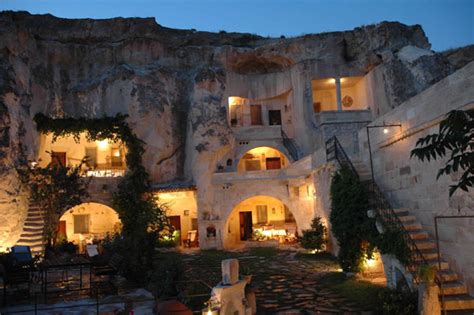 Review Of Cappadocias Best Budget And Luxury Cave Hotels Spot Cool