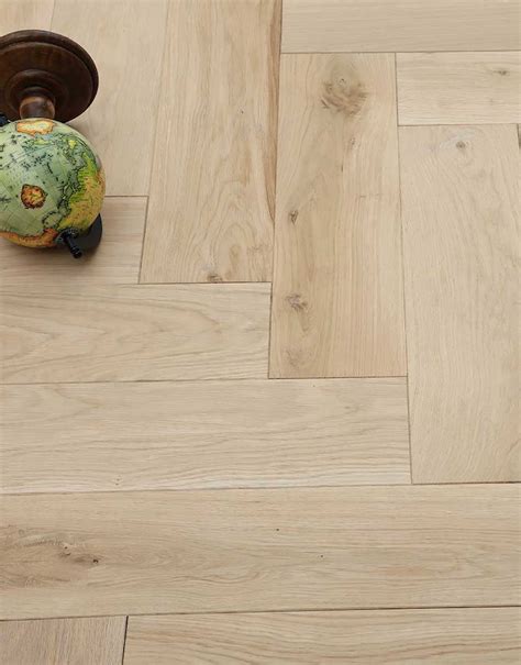 Unfinished Luxury Parquet Oak Solid Wood Flooring Direct Wood Flooring