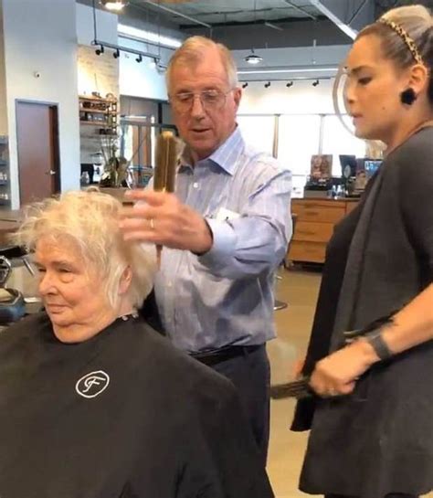 The Heart Breaking Reason This Husband Has Learned How To Style His Wifes Hair