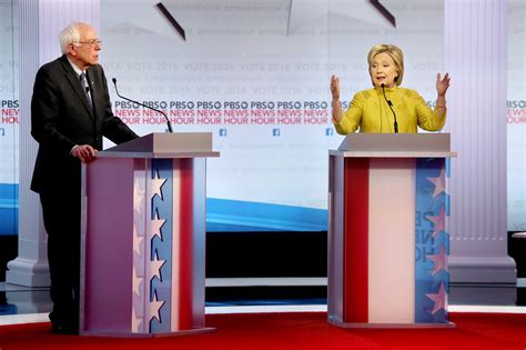 In Democratic Debate Hillary Clinton Paints Bernie Sanderss Plans As Unrealistic The New