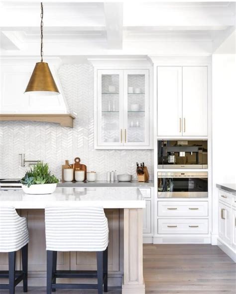Kitchen cabinet hardware can be wonderful to create particular kitchen appearance. 20 Best Modern White Kitchen Cabinet Ideas