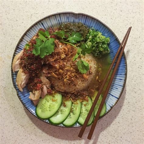 Hainanese Chicken Rice - Sommerlad | Chicken rice, Chicken recipes, Hainanese chicken