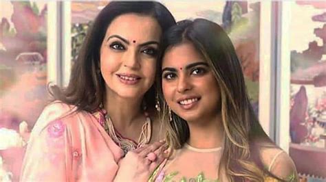 Nita Ambani And Isha Ambani Piramal Twin In Florals