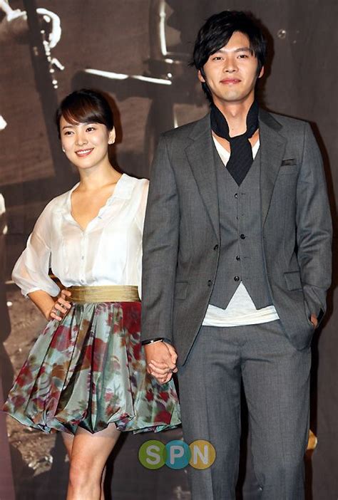 It has been revealed that song hye kyo had sent hyun bin a warm text message before their break up, during their relationship. Worlds Within ♥ Hyun Bin ♥ Song Hye Kyo