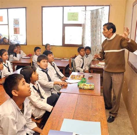 El Jueves Se Inicia En 23 Colegios De Cochabamba El Sorteo Para Nuevos
