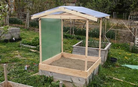 Faire Abri Tomates Fabriquer Un Tunnel Pour Tomates Crpodt