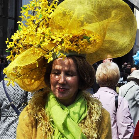 You Wont Believe These Easter Bonnets That People Actually Wear