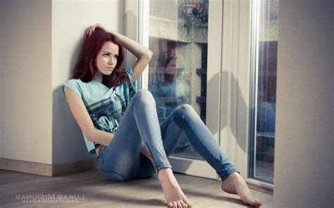 Jeans Barefoot Redhead Hands On Head Wallpapers Hd