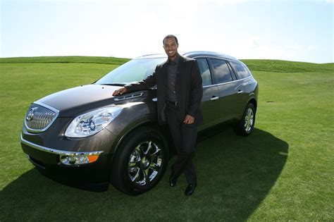 Golf superstar tiger woods has been injured in a serious car accident outside los angeles, calif. Oprah, Tiger, Snookie, & The Donald: 2010's Best & Worst ...