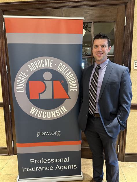 Professional insurance agents group names president - Wausau Pilot & Review