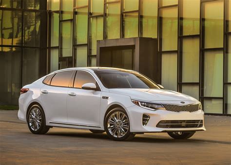 Kia Optima Precios Versiones Y Equipamiento En México