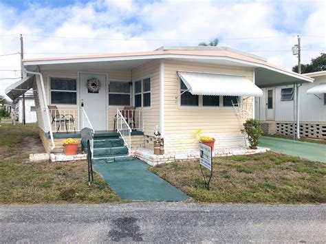 These Homes Are From The Mhvillage Classified Ad Service Mobile Home