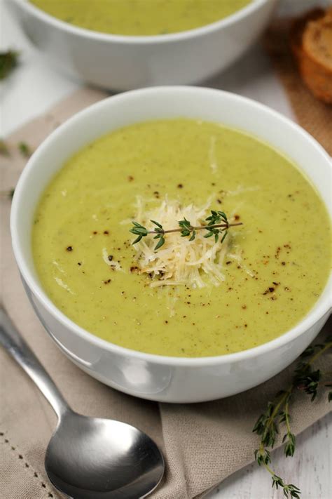 Soup · 2 tablespoon butter · 2 tablespoon olive oil · 3 medium onions thinly sliced · 2 cloves garlic minced · ¼ cup dry red wine · 1 tablespoon . Zucchini Soup Recipe - (3.5/5)