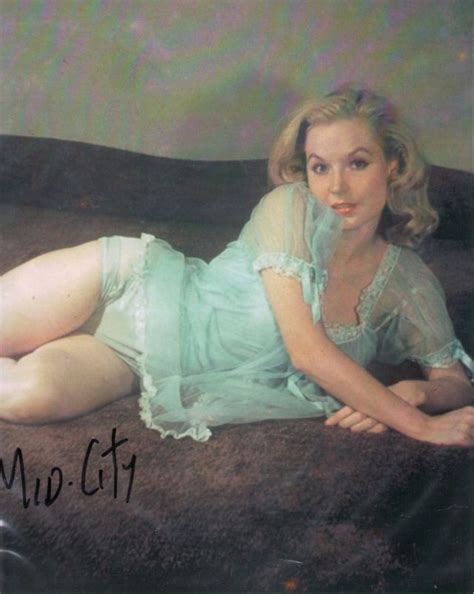 Betty Brosmer Beautiful Photos Of The Pin Up Star With The ‘impossible Waist