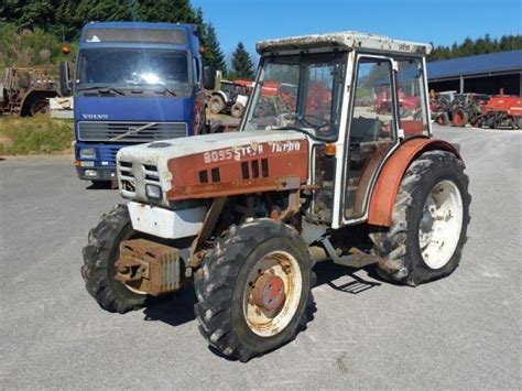 Steyr 8095 Tracteur 19410 St Bonnet Lenfantie