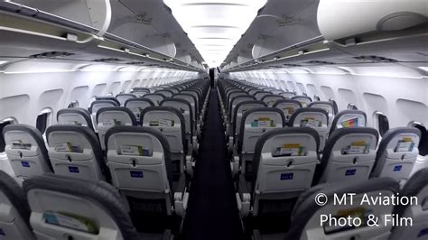 United Airbus A320 Interior