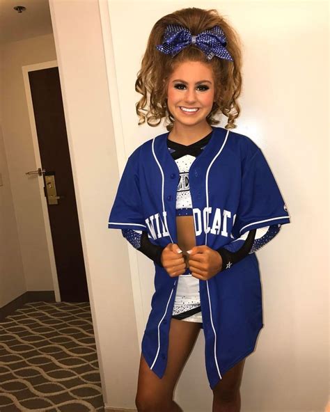 Image Result For Cheer Baseball Jersey College Gameday Outfits Gameday Outfit Cheer Poses