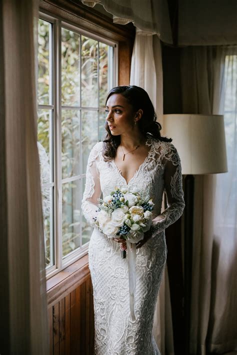 Embroidered Lace Wedding Dresses Ditalia