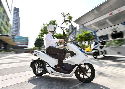 Honda เปิดตัว Pcx Electric Ecosystem เต็มรูปแบบ เริ่มใช้จริงได้แล้ว