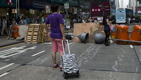 Tourism Is Actually Up During Hong Kongs Protests And Other Economic