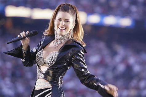 Shania Twain At See The Retiring Superstar S Career In Photos