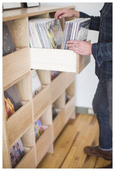 55 Interesting Ideas To Give Old Wood Pallets New Look 12 Vinyl