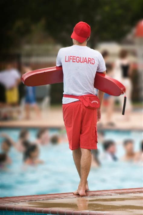 Lifeguard Jobs Available