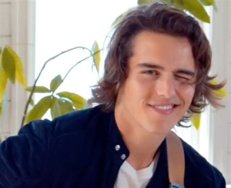 Charlie gillespie garnered fame after starring in the netflix show julie and the. How old is Charlie Gillespie? - Charlie Gillespie: 9 facts ...