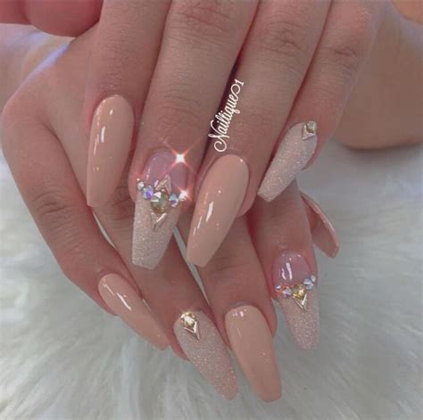 Fancy Nails Bling Nails Glitter Nails Nude Nails Fabulous Nails